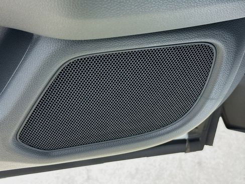 New 2025 Honda Pilot Touring image 22