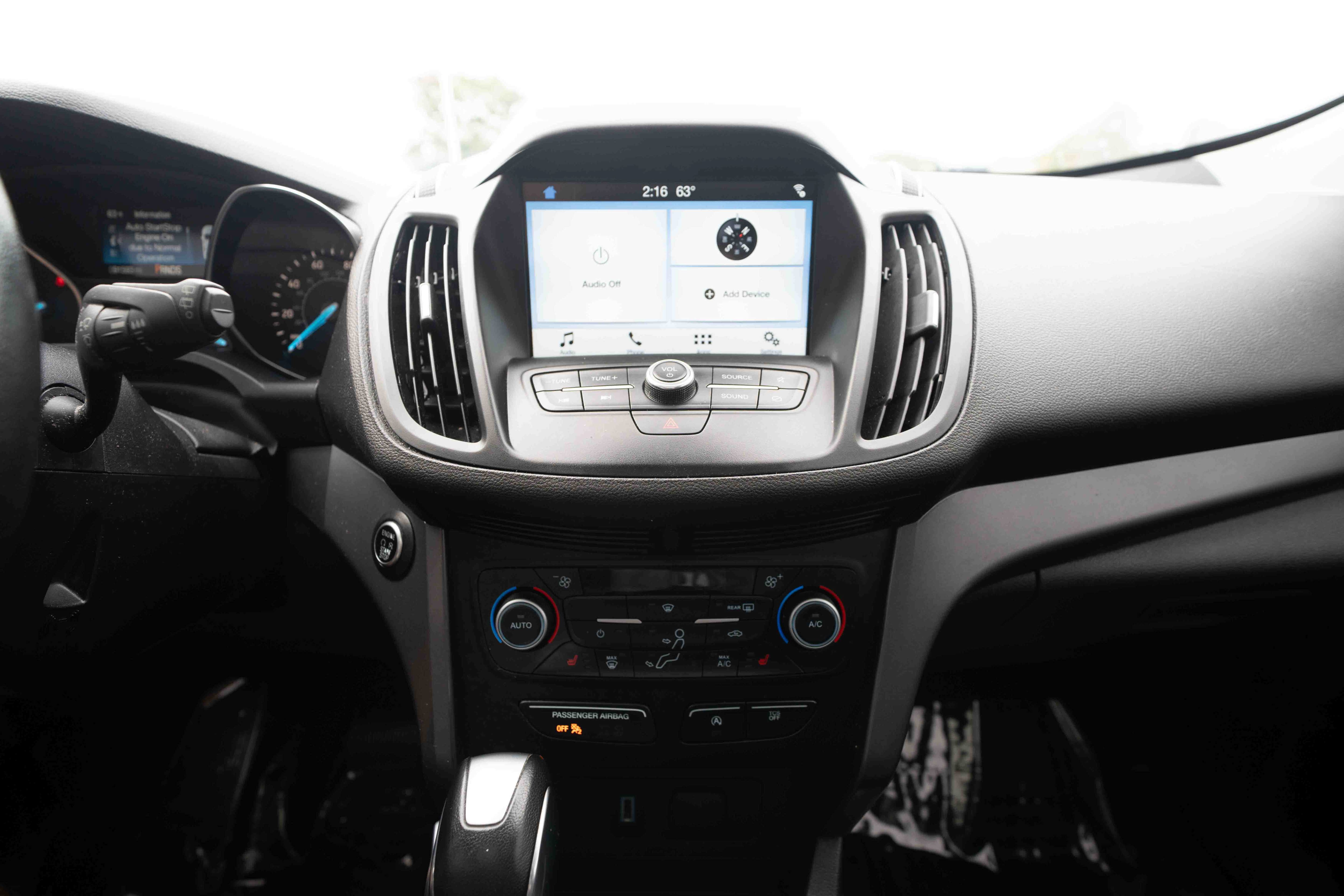 Used 2019 Ford Escape SEL AWD/4WD image 17