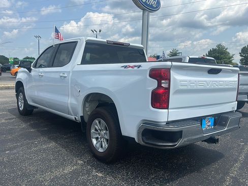 Used 2025 Chevrolet Silverado 1500 LT AWD/4WD image 7