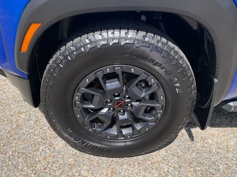 Used 2024 Nissan Frontier Pro-X w/ Pro Premium Package RWD image 7