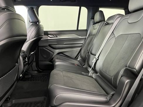 Used 2026 Jeep Grand Cherokee L 4WD image 40