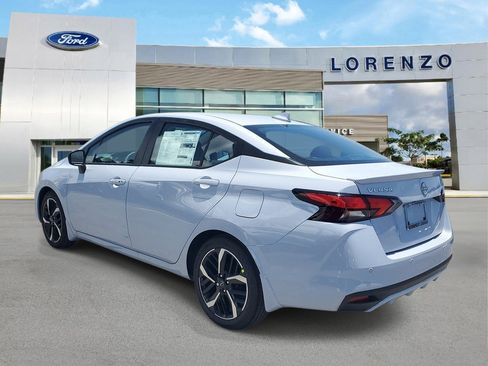 Used 2025 Nissan Versa SR w/ Trunk Package FWD image 6