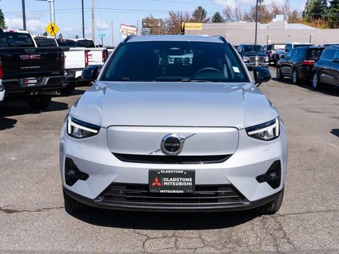 Used 2023 Volvo XC40 Recharge Ultimate AWD/4WD image 2