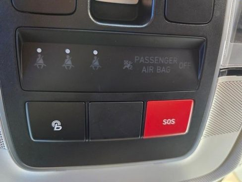 Used 2024 Hyundai Tucson Limited image 53