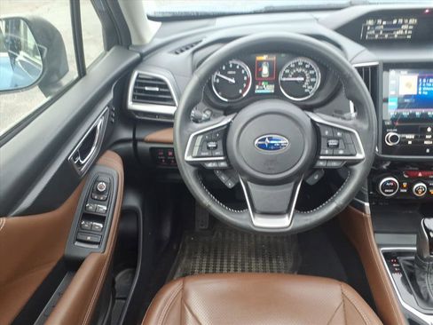 Used 2021 Subaru Forester Touring image 5