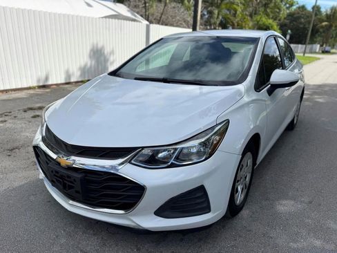 Used 2019 Chevrolet Cruze LS w/ LS Fleet Convenience Package image 6