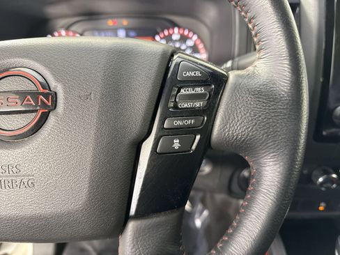 Certified 2022 Nissan Frontier PRO-4X w/ Technology Package AWD/4WD image 14