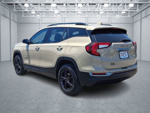 Certified 2023 GMC Terrain AT4 AWD/4WD image 8