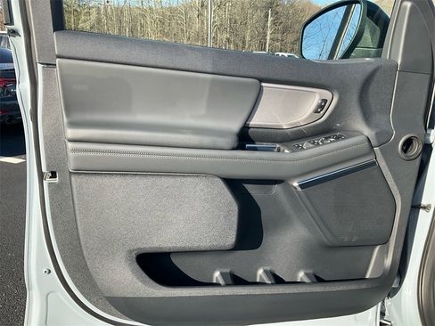 New 2026 Ford Expedition Max Active image 17