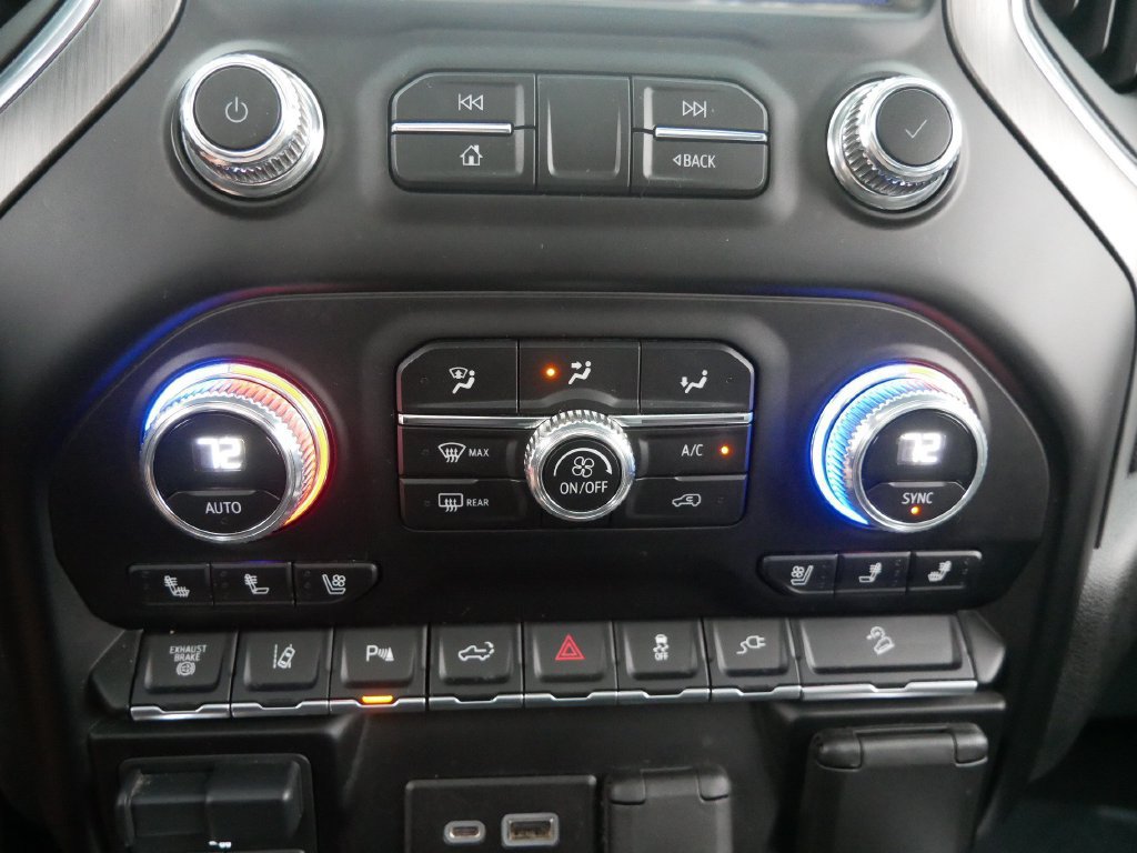 Used 2023 GMC Sierra 3500 Denali AWD/4WD image 20