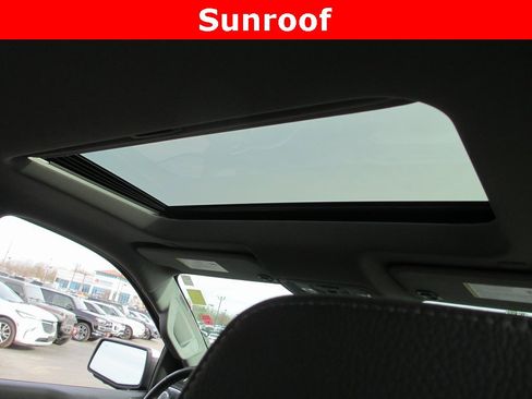 Used 2020 GMC Sierra 1500 Denali w/ Denali Ultimate Package image 18