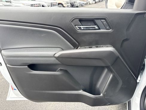 New 2026 GMC Canyon Elevation image 14