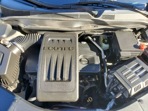 Used 2013 Chevrolet Equinox LS image 35