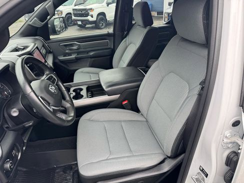 Used 2022 RAM 1500 Big Horn AWD/4WD image 14