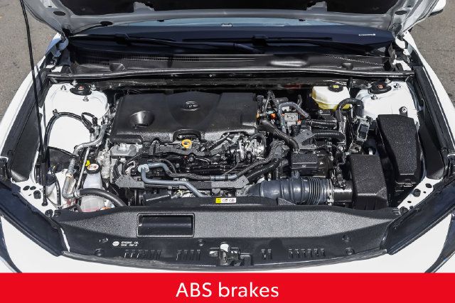 Used 2025 Toyota Camry LE FWD image 33