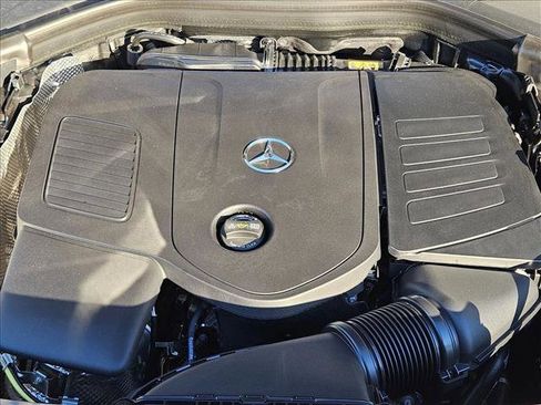 New 2026 Mercedes-Benz GLC 300 image 16