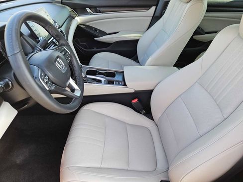 Used 2019 Honda Accord EX-L image 12
