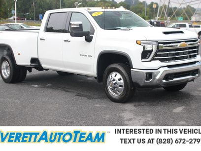 Used 2025 Chevrolet Silverado 3500 LTZ w/ LTZ Convenience Package