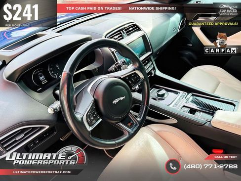 Used 2017 Jaguar F-PACE First Edition AWD/4WD image 23