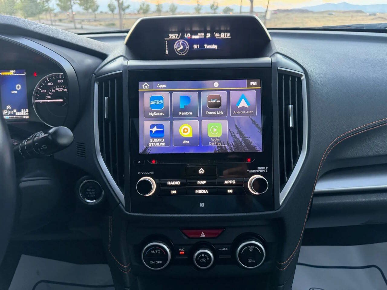 Used 2020 Subaru Crosstrek 2.0i Limited w/ Moonroof Package w/Navigation AWD/4WD image 24