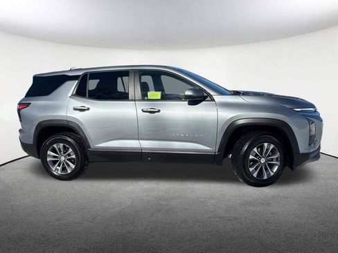 Used 2025 Chevrolet Equinox LT image 15