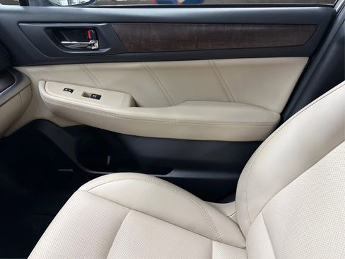 Used 2018 Subaru Outback 2.5i Limited image 45