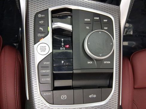 Certified 2025 BMW M440i Convertible w/ Premium Package image 14