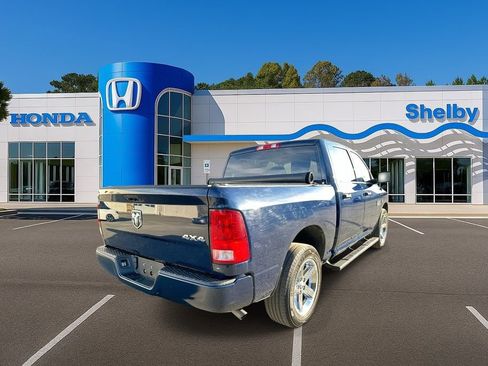 Used 2018 RAM 1500 Express w/ Express Value Package image 8