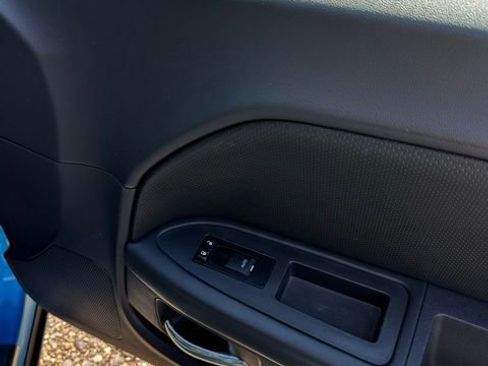Used 2010 Dodge Challenger R/T RWD image 14