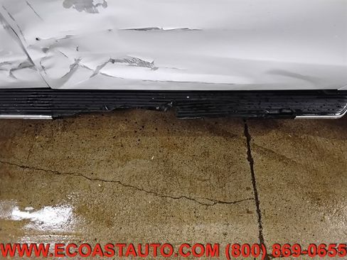 Used 2020 Ford Expedition XLT w/ Equipment Group 202A image 19