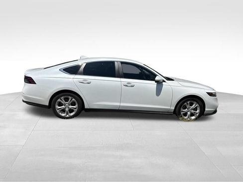 Used 2024 Honda Accord LX image 16