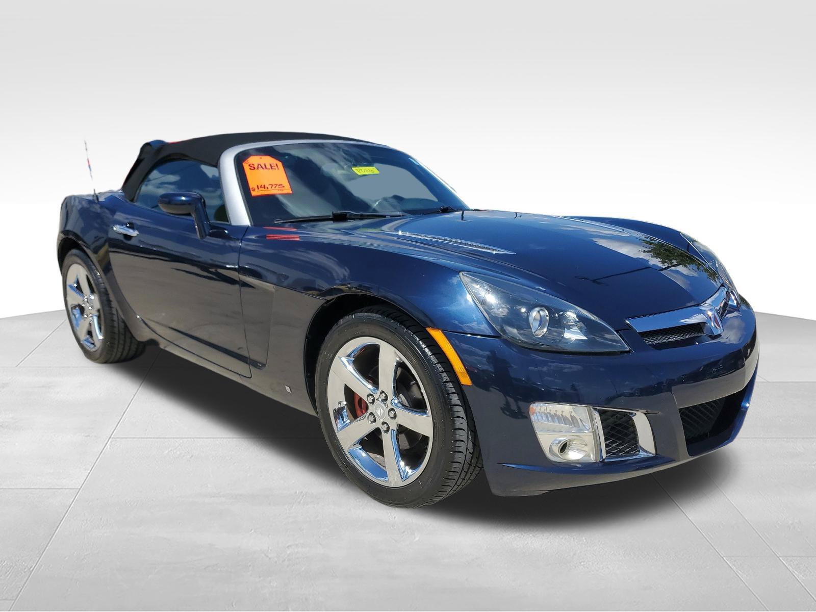Used 2008 Saturn Sky Red Line RWD image 3