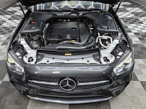 Used 2021 Mercedes-Benz E 350 4MATIC Sedan image 43