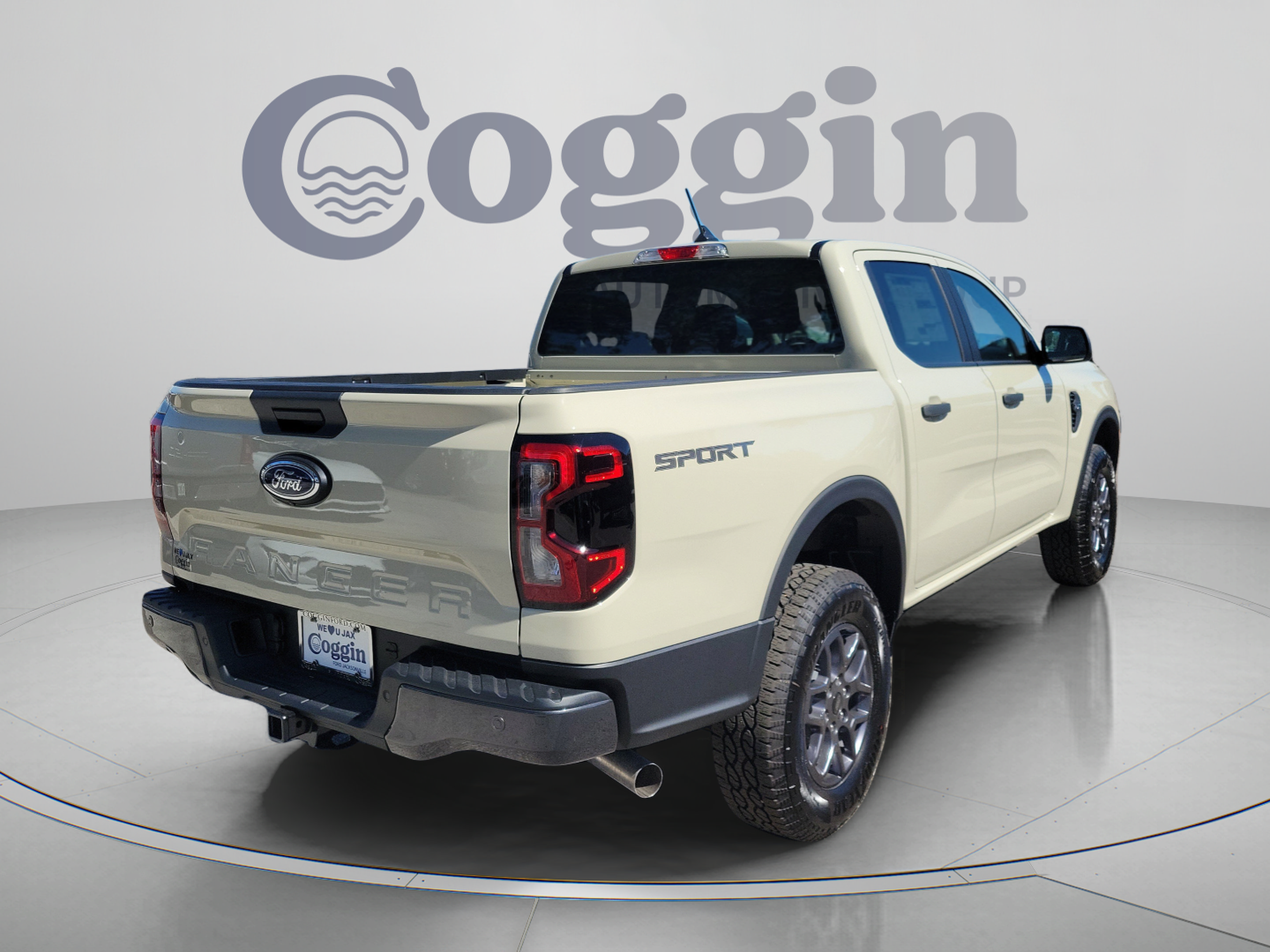 New 2026 Ford Ranger XLT w/ Trailer Tow Package RWD image 3