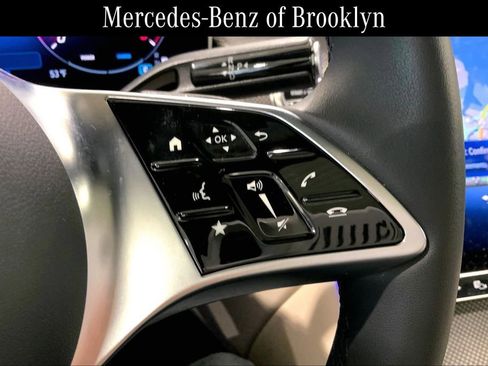 Certified 2025 Mercedes-Benz GLC 300 4MATIC image 24