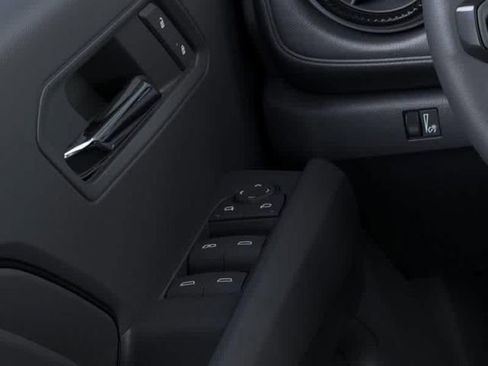 New 2024 Chevrolet Colorado LT w/ LT Convenience Package II RWD image 25
