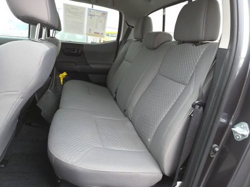 Used 2023 Toyota Tacoma SR image 13