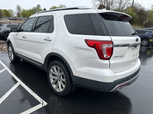Used 2016 Ford Explorer Limited w/ Equipment Group 301A AWD/4WD image 7