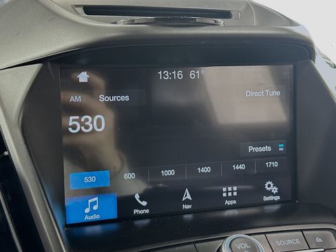 Used 2018 Ford Escape SEL w/ Ford Safe & Smart Package AWD/4WD image 16