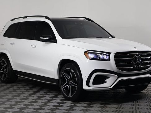 Certified 2024 Mercedes-Benz GLS 450 4MATIC w/ AMG Line Exterior image 3
