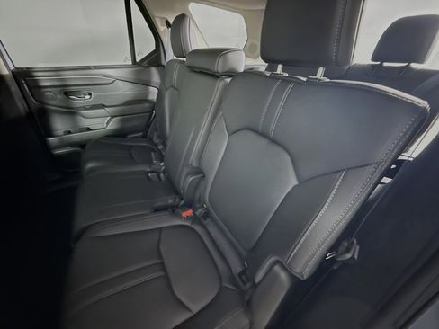 New 2026 Honda Pilot Touring image 30