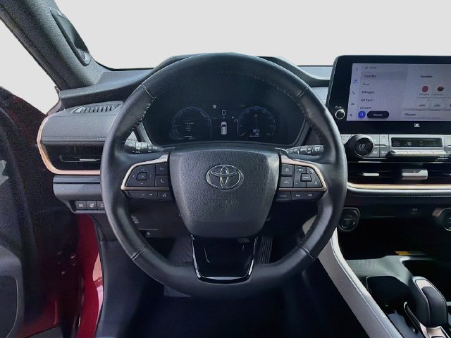 Used 2024 Toyota Grand Highlander AWD Hybrid image 40
