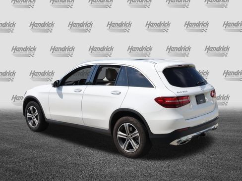 Used 2018 Mercedes-Benz GLC 300 4MATIC image 7