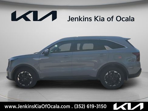 New 2026 Kia Sorento S FWD image 7