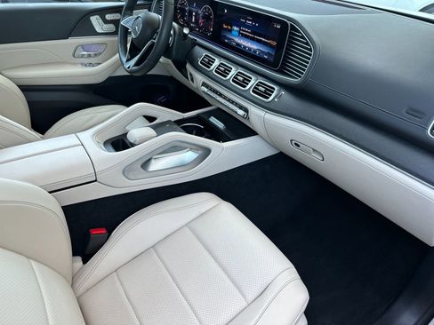 Used 2024 Mercedes-Benz GLE 350 4MATIC image 17