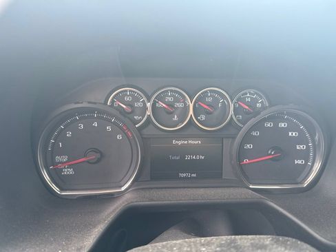Used 2021 Chevrolet Tahoe LT w/ LT Signature Package AWD/4WD image 10