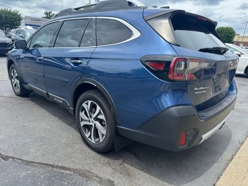 Used 2022 Subaru Outback Touring XT AWD/4WD image 3