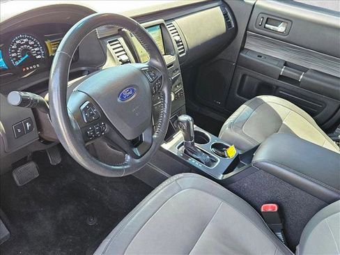Used 2019 Ford Flex SEL w/ Equipment Group 202A FWD image 10