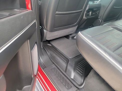 Used 2025 GMC Sierra 2500 AT4X AWD/4WD image 16