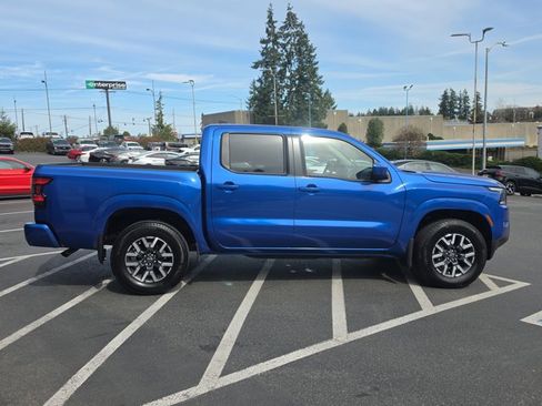 Certified 2024 Nissan Frontier SL w/ Technology Package AWD/4WD image 6